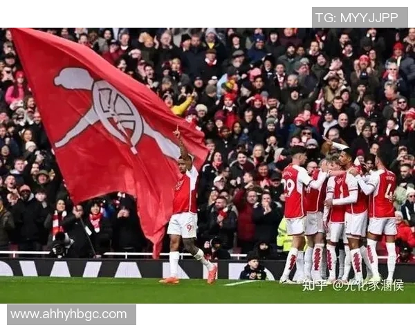 足球比赛解说直播水晶宫精彩瞬间回顾与战术分析全景呈现