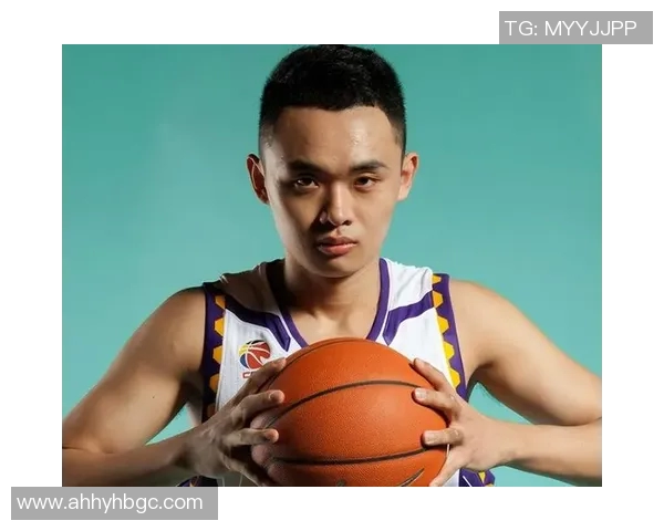 原帅：从青涩少年到篮球场上的璀璨明星，追寻梦想的奋斗历程与心路历程