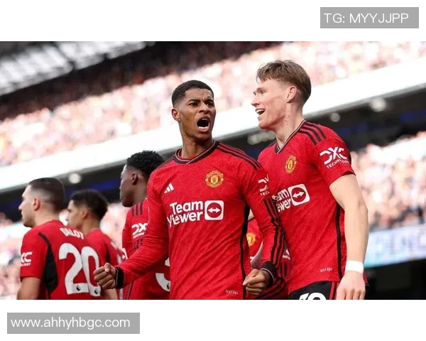 曼联惨败！利物浦逼平曼城，英超争冠战激烈升级