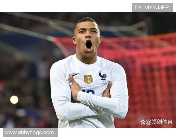 姆巴佩欧冠夜三球成英雄赛后暗示未来去向已成定局